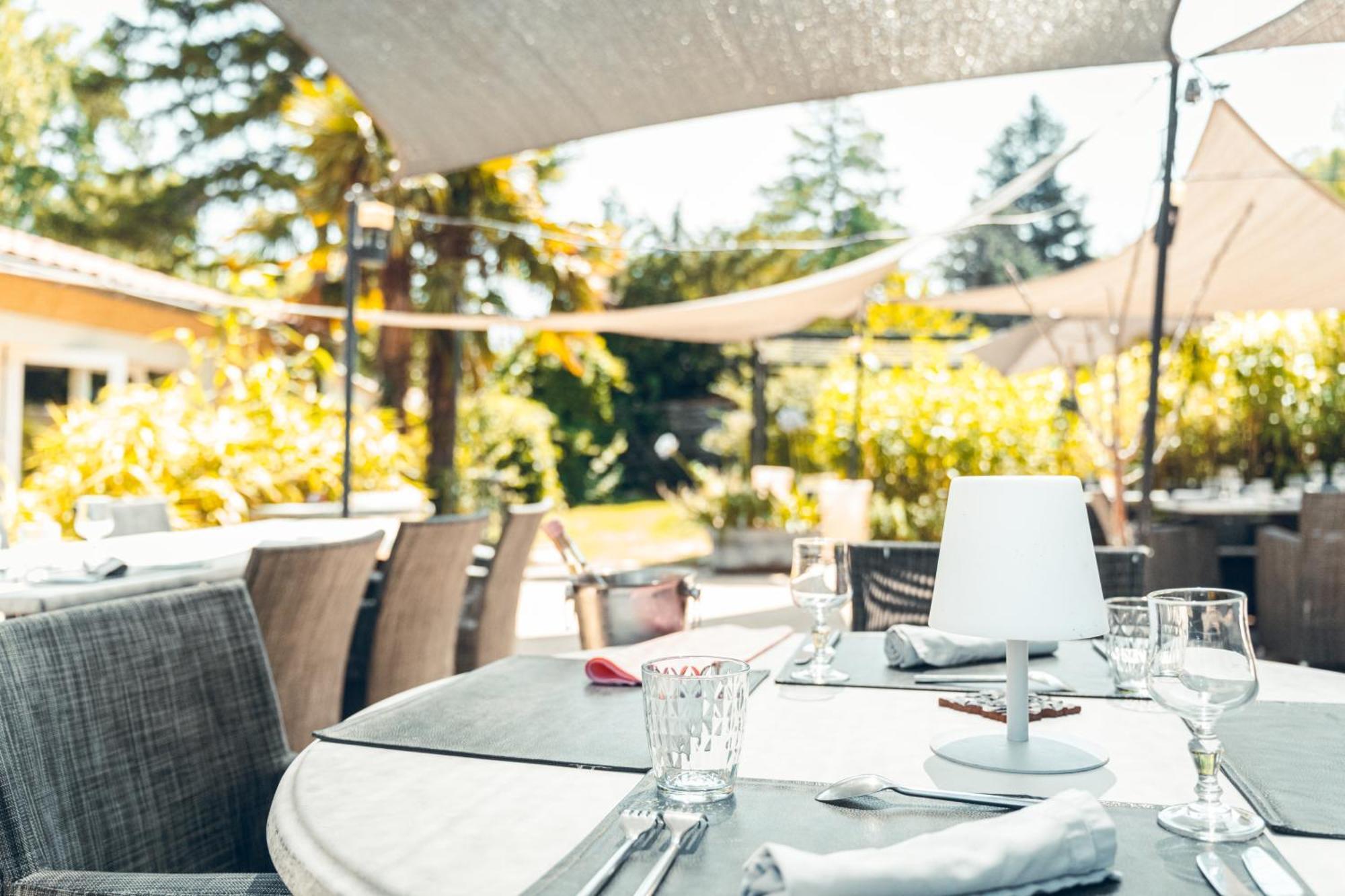 Logis Hotel La Magnanerie - Cote Bistro Aubignosc Zewnętrze zdjęcie